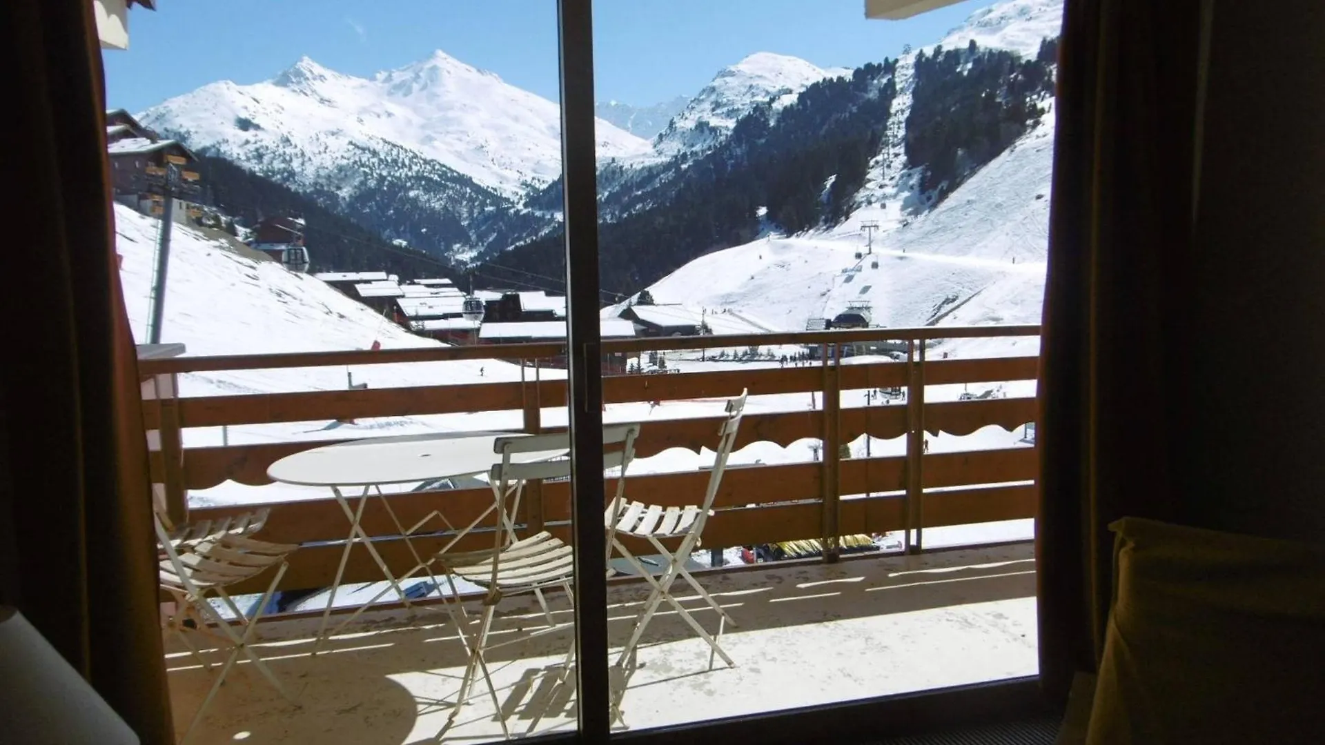 Appartement 1 Chambre Avec Balcon Sud, Meribel Centre, A Proximite Des Pistes Et Commerces - Fr-1-355-43 0*,  France